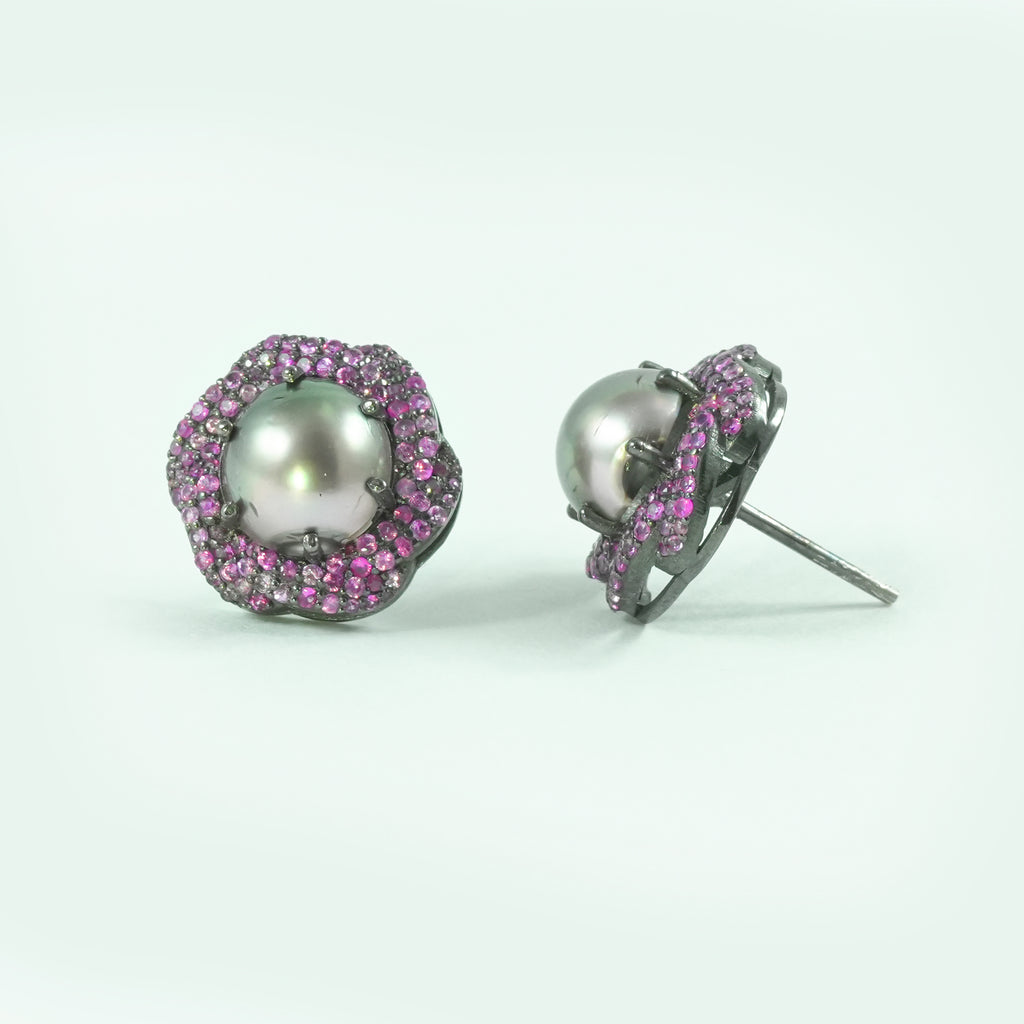 Chroma Studs