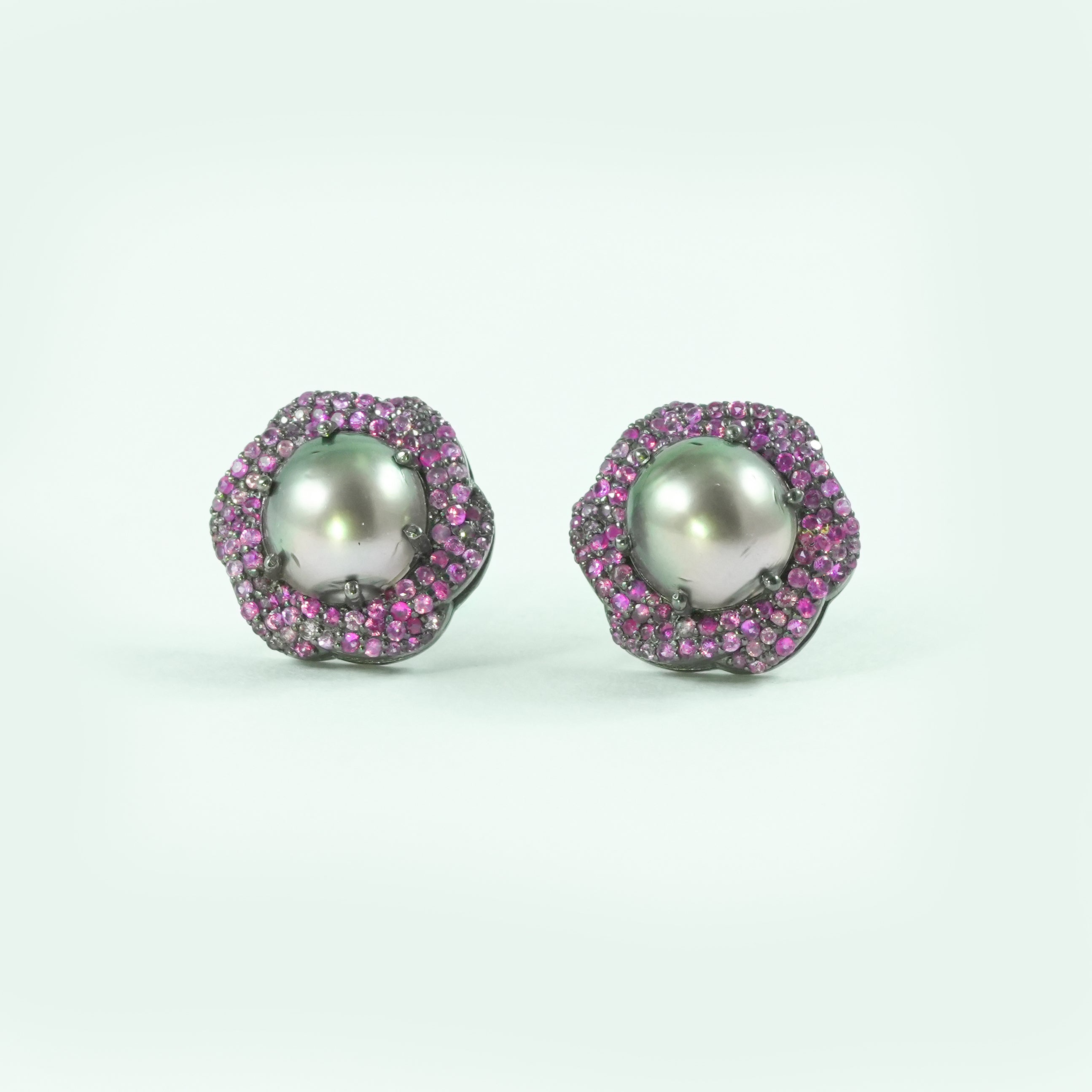 Chroma Studs